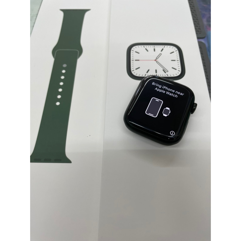 9.9成新Apple Watch S7 45mm GPS 綠 已過保電池壽命94%