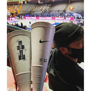 HBL 高中籃球聯賽 一生只有一次HBL NIKE 憑本事 放狠話 總冠軍 臺北小巨蛋 最新科技回收材質 加油棒
