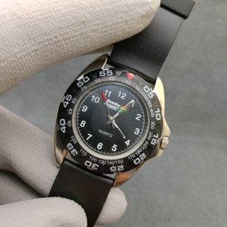 班尼頓 BENETTON F1 賽車石英錶 已換全新代用機芯 走時正常 外圈可旋轉 背貼膜還在
