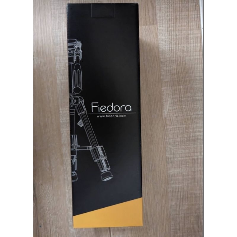 全新未拆封 【Fiedora 拍朵拉】自拍機器人L1+訂製三腳架+獨家發明追蹤器