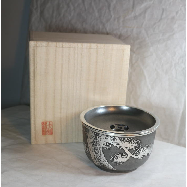 OSAKA SUZUKI~大阪錫器~ke-wa~建水~收集不要的茶湯~桐木盒包裝~約 220ml~錫製品~日本製造~