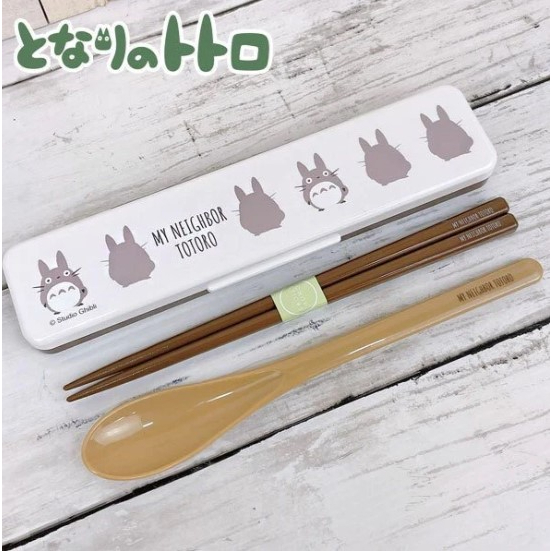 日本 Skater 龍貓 餐具組 銀離子 抗菌 除臭 筷子 湯匙 宮崎駿 兒童餐具 環保餐具 餐具收納套組 日本製造