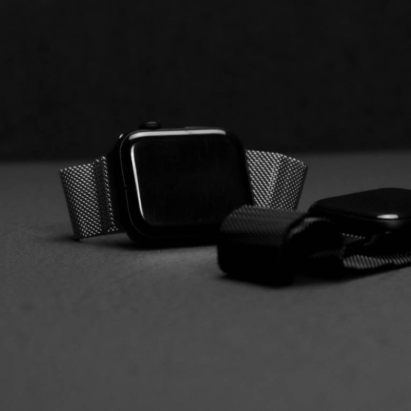 Apple Watch 原廠品質米蘭錶帶LAUT 太空灰 44/45/49mm
