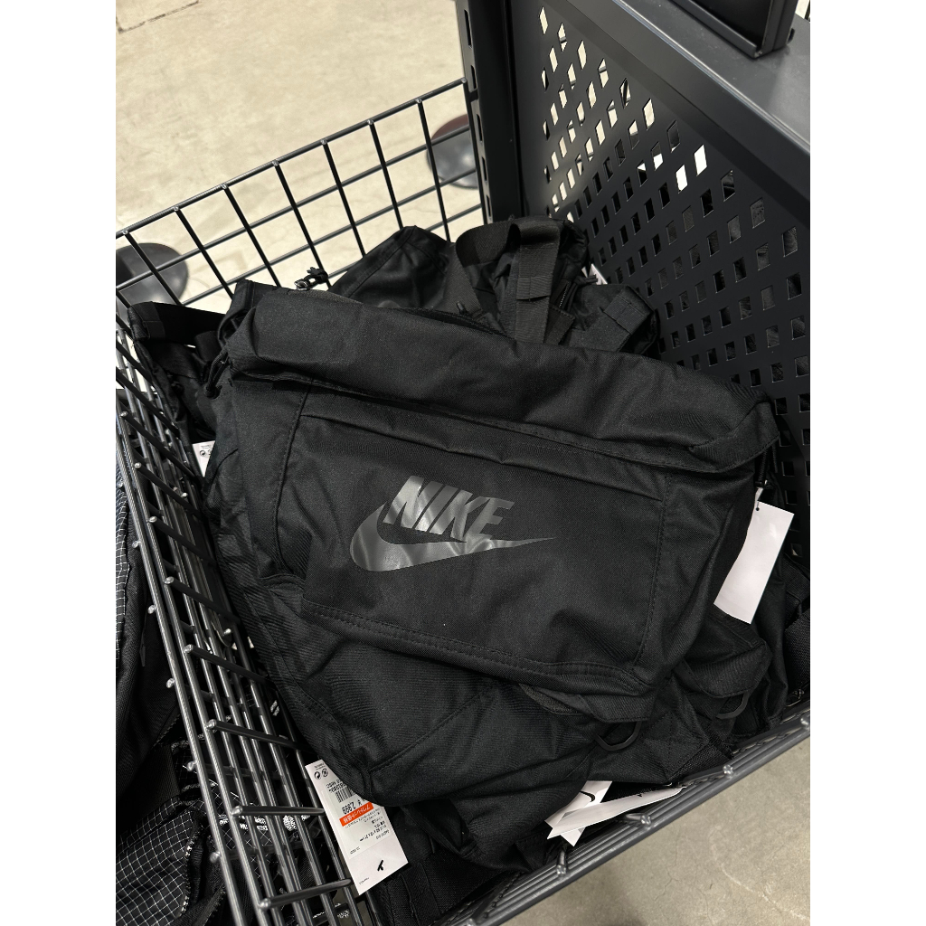 [查爾斯]現貨正品 Nike Tech Hip Pack 黑 10L 大容量 側背包 腰包 BA5751-010 旅行包