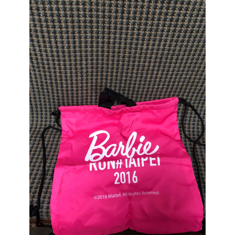 芭比路跑的素口背包2016