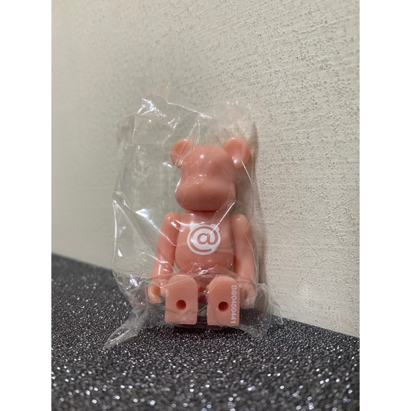 be@rbrick s45 字母@100%全新未拆 有盒有卡