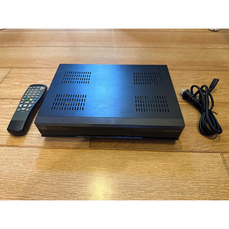 PX 大通數位電視盒（HDP-3500)