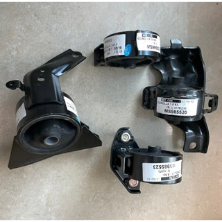 COROLLA 引擎腳（副廠件）