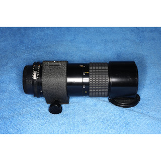 【降價！Nikon AIS Nikkor-Micro 200mm f/4 微距鏡頭】解像力優異，遮光罩外觀有細微擦傷～