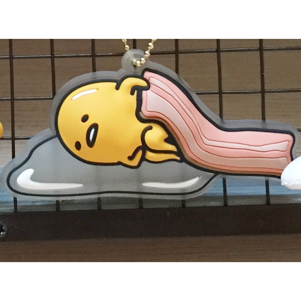 【RealMind】sanrio 三麗鷗 培根 蛋黃哥 吊飾 掛飾  配件 鑰匙圈