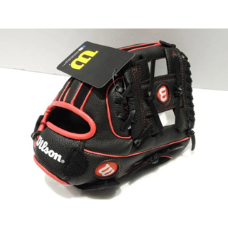 Wilson A200 兒童專用棒球手套 初心者手套 入門手套 輔助帶設計，方便小手固定 10吋 黑/紅