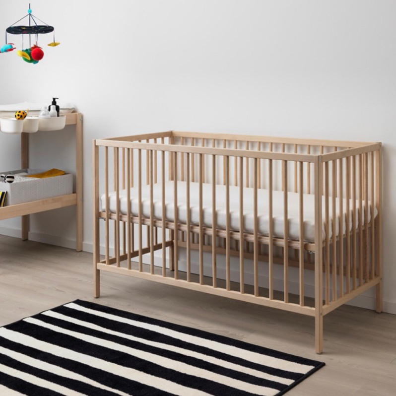 IKEA SNIGLAR 實木嬰兒床嬰兒床