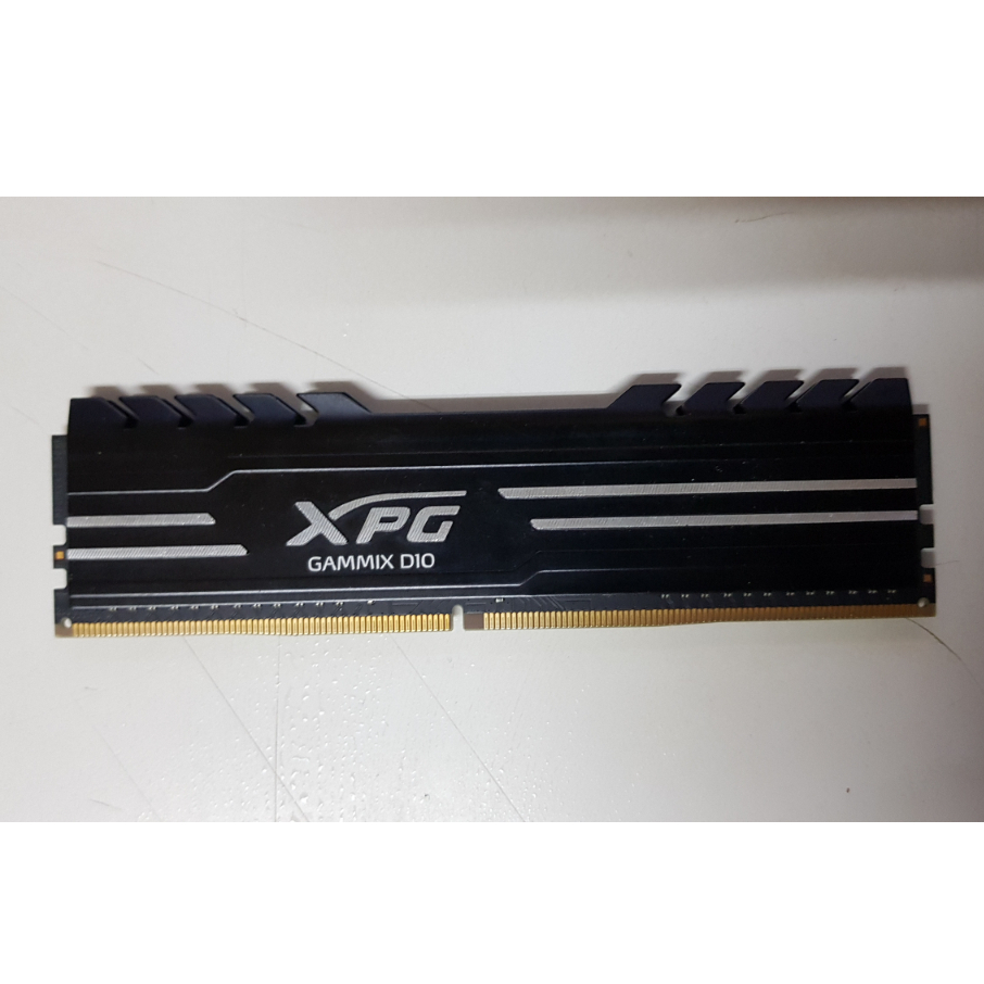ADATA 威剛 XPG GAMMIX D10 DDR4-3200 8G 桌上型記憶體 終身保固