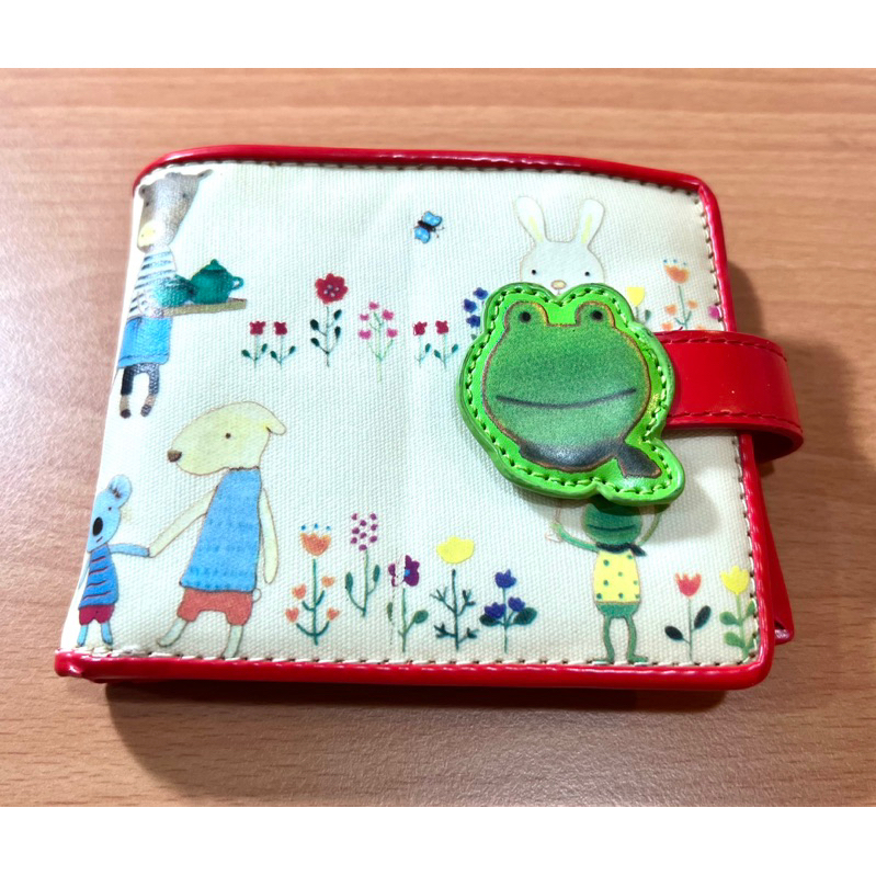 近全新✨無使用過💕日本貨 可愛青蛙扣雙層夾錢包