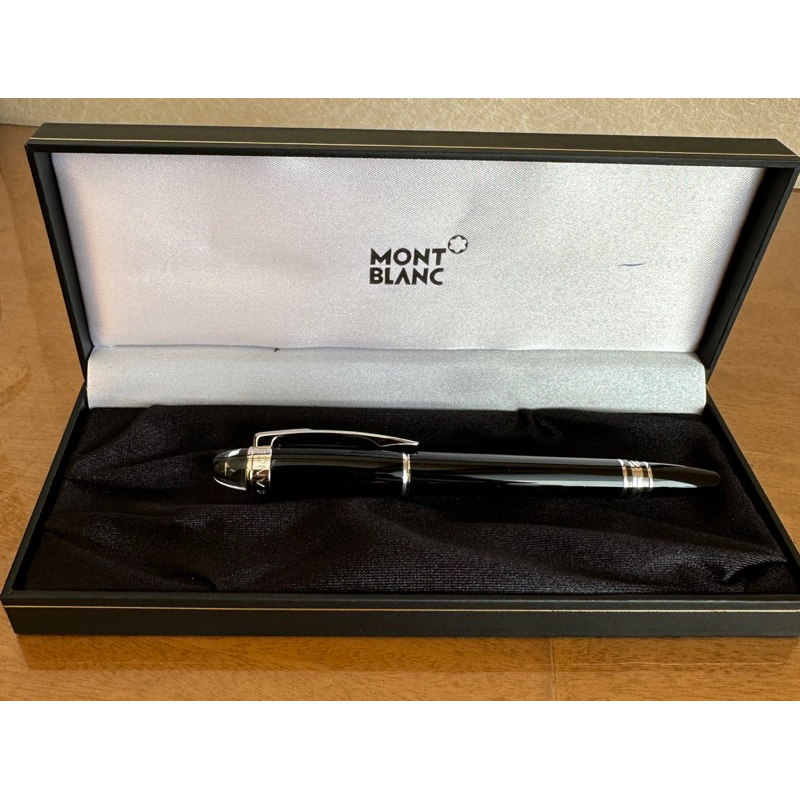 萬寶龍「真品」MONT BLANC鋼珠筆(附萬寶龍提袋）鋼筆內已換一支全新筆芯另贈一支全新筆芯。未使用過(附保卡）