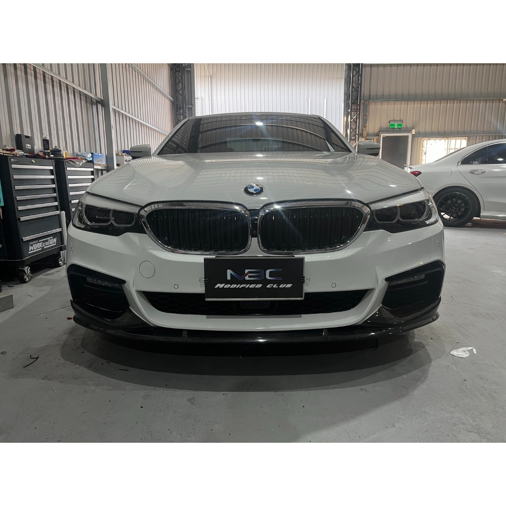 BMW G30改裝碳纖維前下巴+碳纖維後下巴優惠中