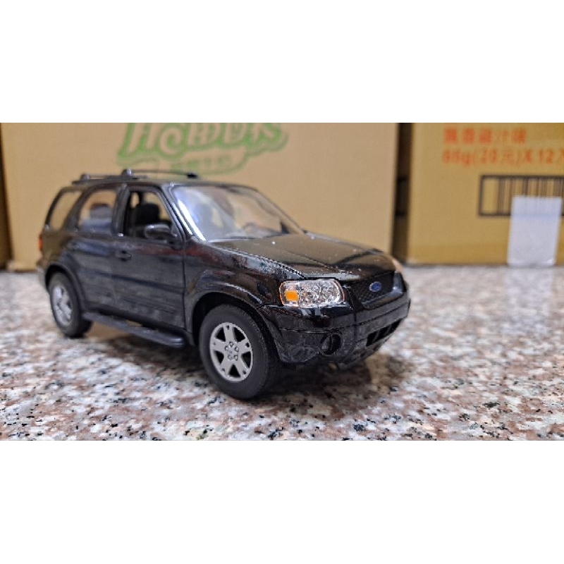 WELLY FORD ESCAPE 1:24 福特模型車