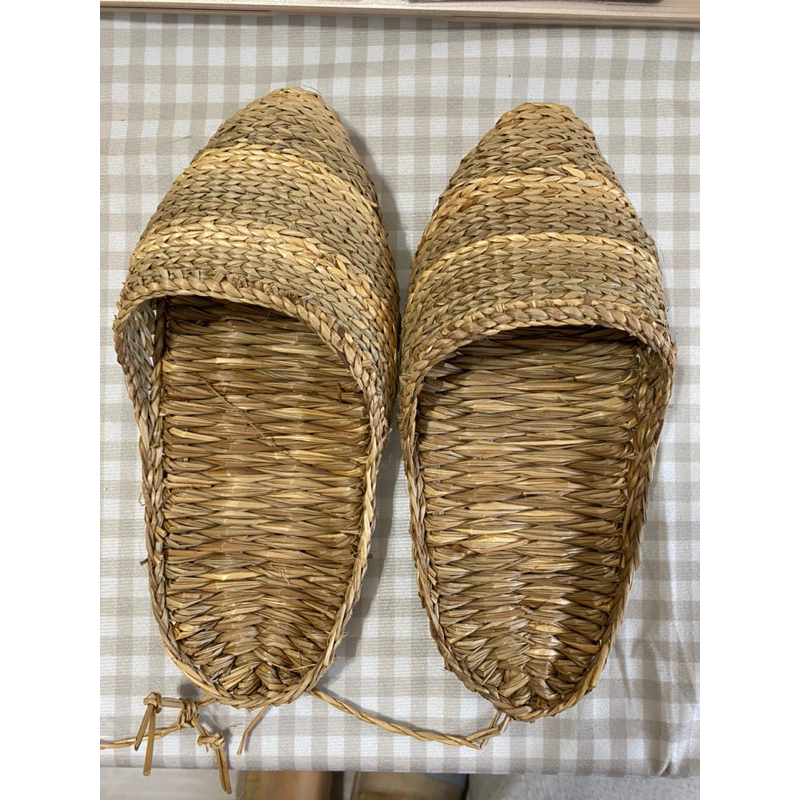 臺南老奶奶手工編織草鞋（選品、咖啡店、台灣味、裝飾物）