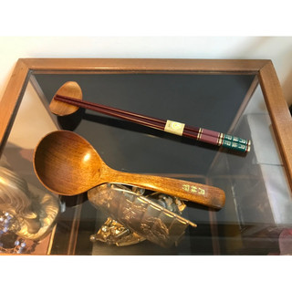 【月桂冠贈品-清酒 梅酒】-【月桂冠 日式原木杓筷組】元寶型原木筷架/原木湯杓/原木大湯匙/原木筷子/值得收藏