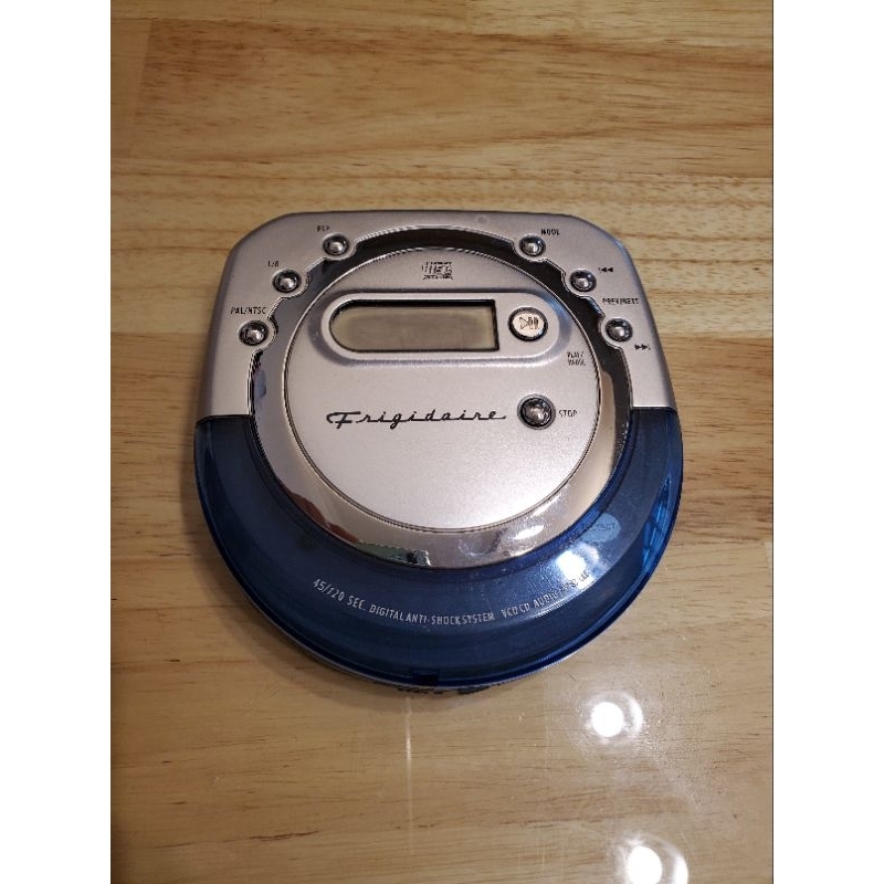&lt;二手&gt;CD MP3 VCD PLAYER攜帶式影音光碟機Frigidaire零件機