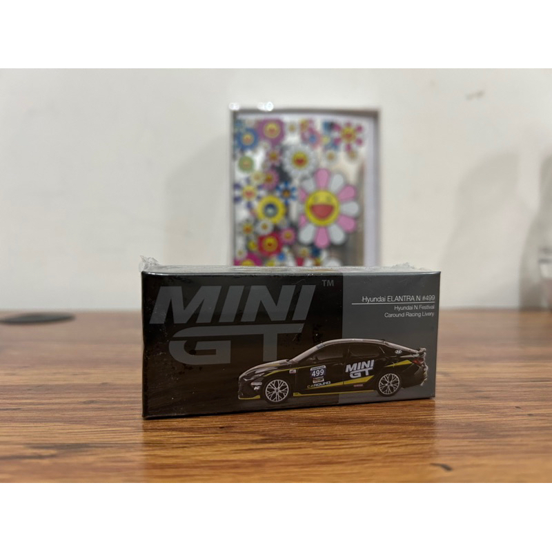 ｜全新｜MINI GT 模型車 Hyundai Elantra/ Bugatti/GT-R ,TINY微影 BMW 5