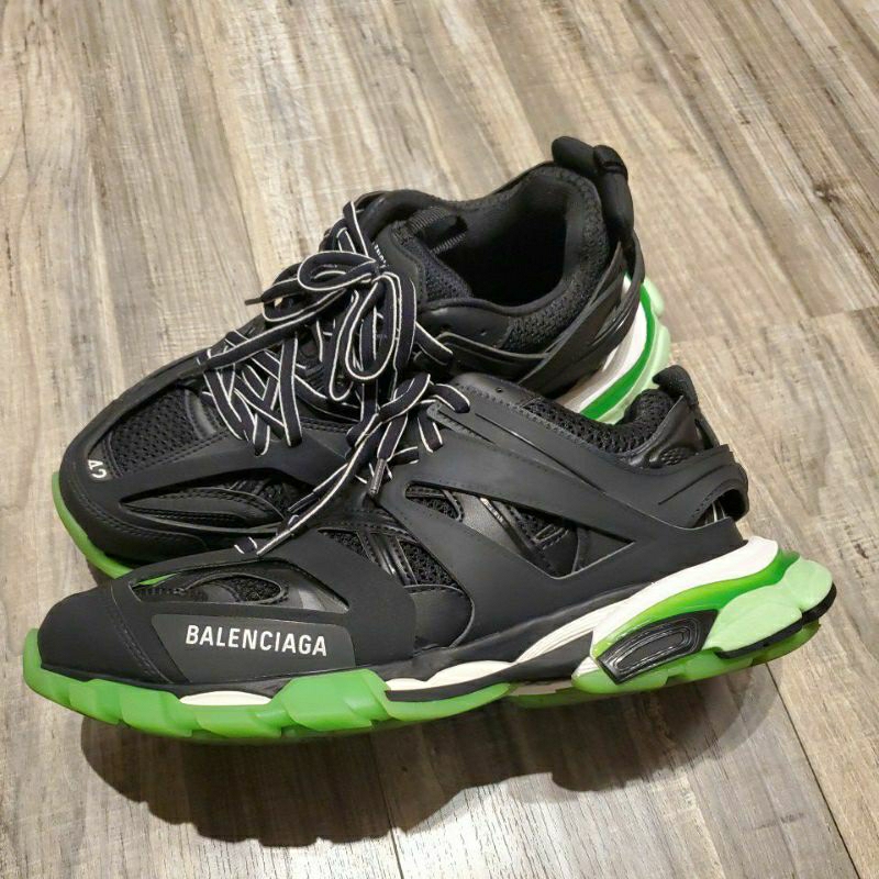 balenciaga track black grow in the dark(3M夜光)巴黎世家老爹鞋(98%新正品)