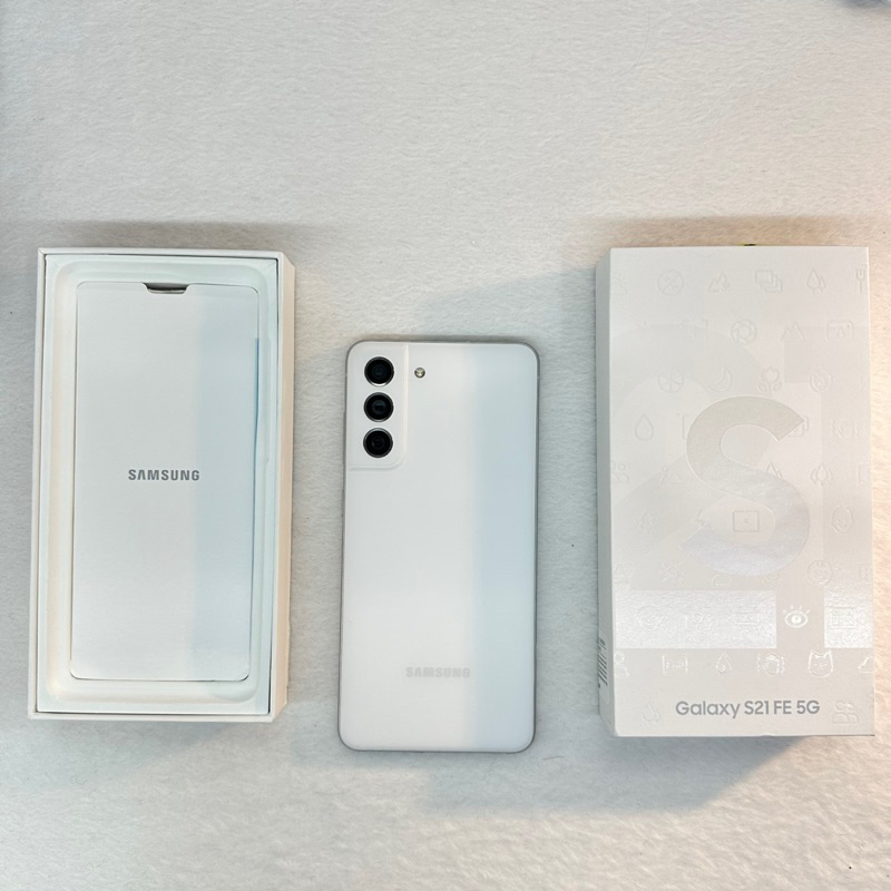 福利新品✨ Samsung S21 FE 256G 白色✨ 台灣公司貨 電信超長保固 s21 fe 256 白