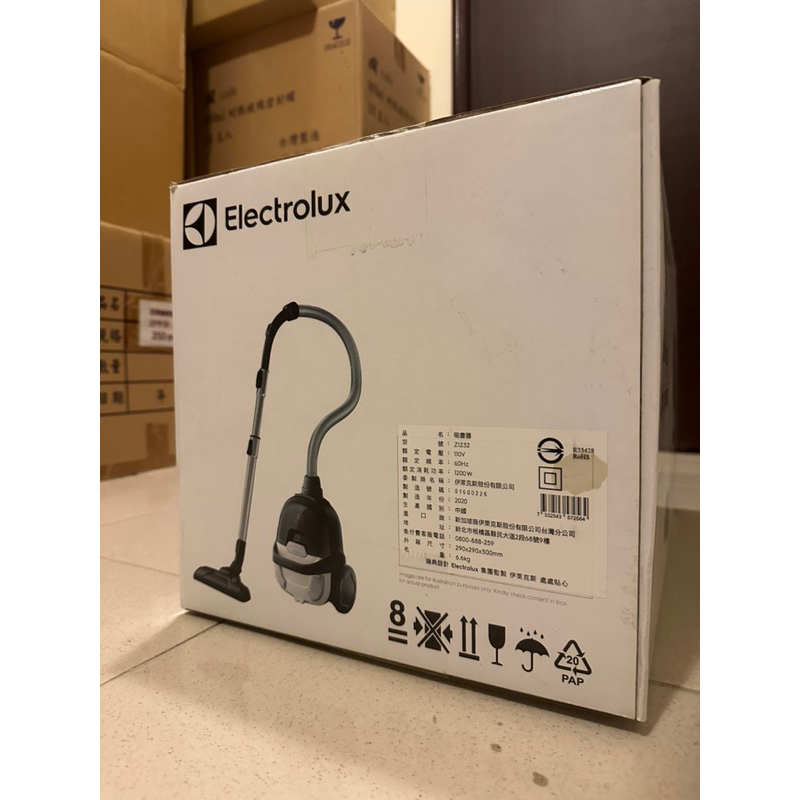 Electrolux 吸塵器 全新未拆封 Z1232