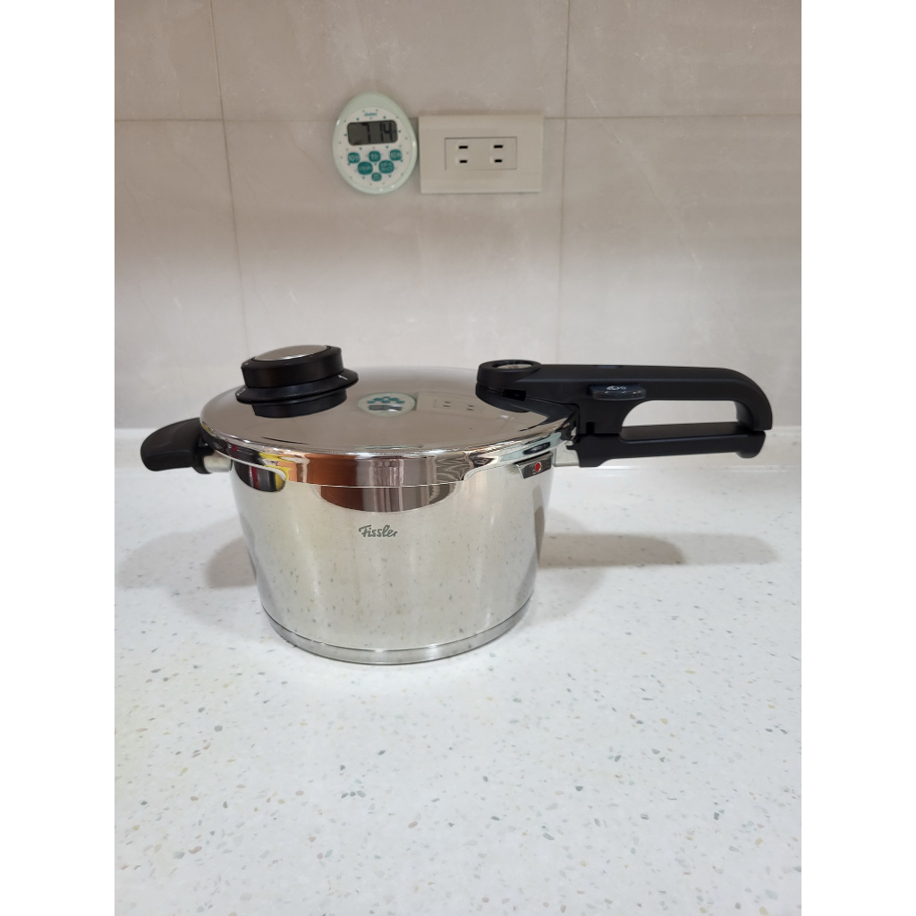 (客訂勿下) 德國菲仕樂 Fissler vitavit premium 4.5L 壓力鍋