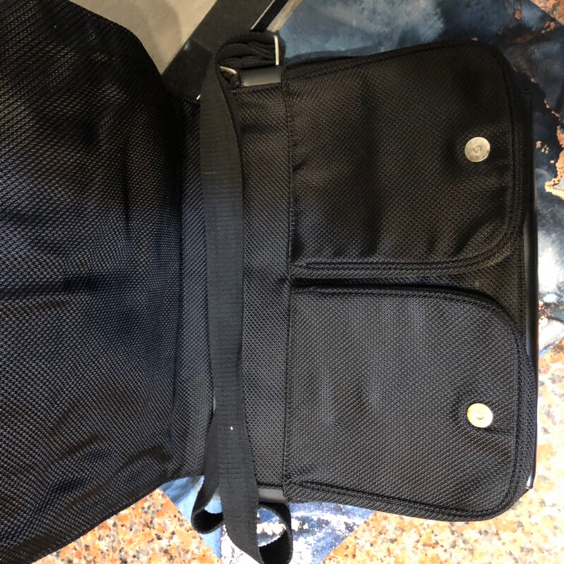 Armani公事包旅行包 側背包 a5筆電公事包