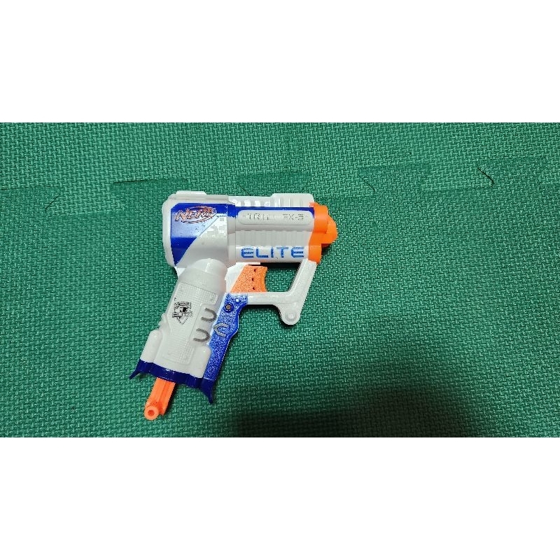 二手nerf Triao XE-3 經典三管小槍