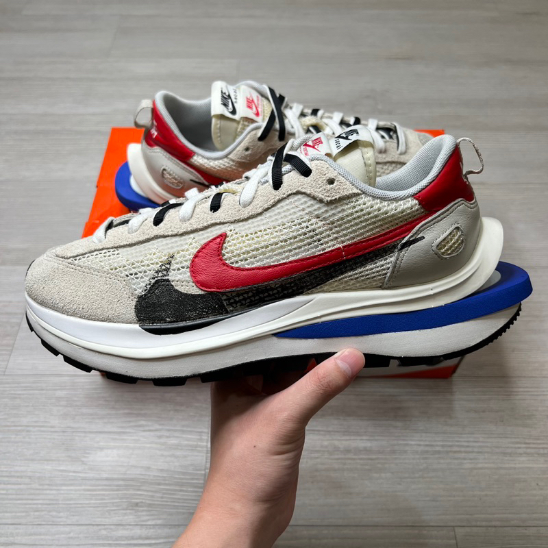 Nike x Sacai vaporwaffle 紅藍白