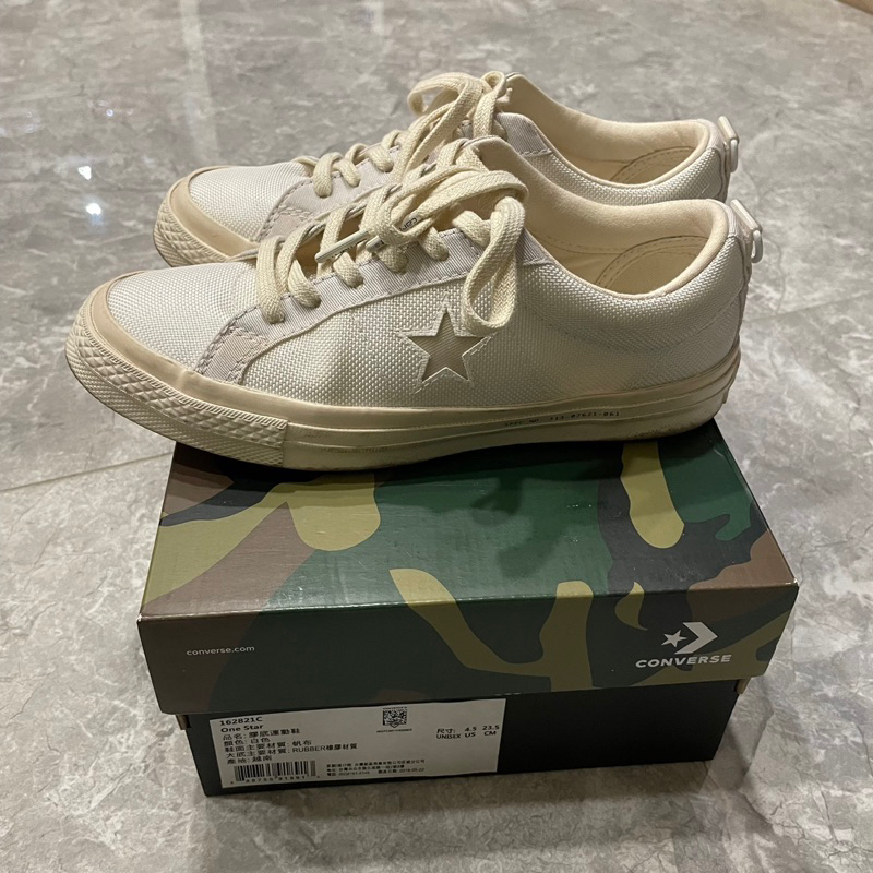 converse x carhartt 聯名款 白色