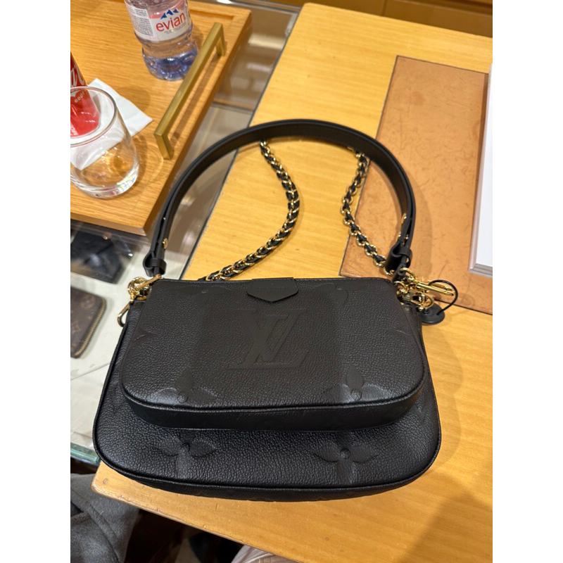 代購台北市可驗貨LV M80399 MULTI POCHETTE ACCESSOIRES Empreinte