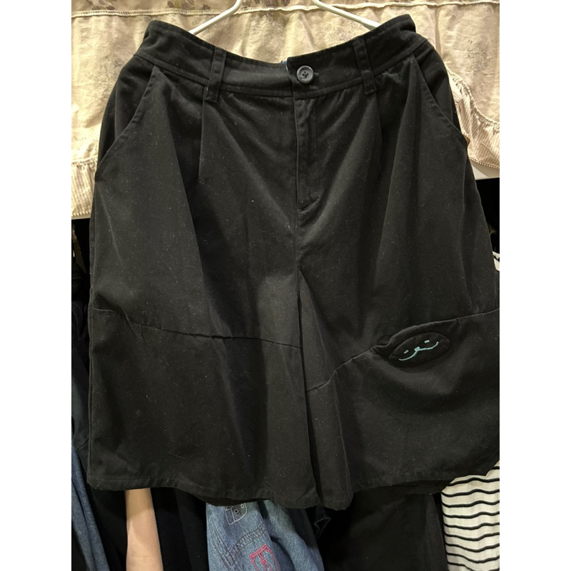 a la sha 黑色造型不對稱下擺棉質褲裙 尺寸m