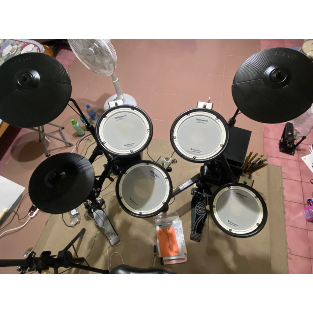 售二手 樂蘭 羅蘭 電子鼓Roland TD-1KPX2 V-Drums靜音全網狀 可折疊可裝雙踏含(鼓椅 鼓棒 踏板）