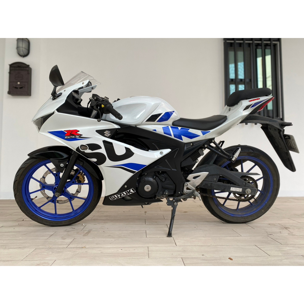 SUZUKI GSX-R150小阿魯ABS二手檔車中古車配合全額.超額.學生貸款強力過件白牌黃牌紅牌仿賽街車大型重機滿1