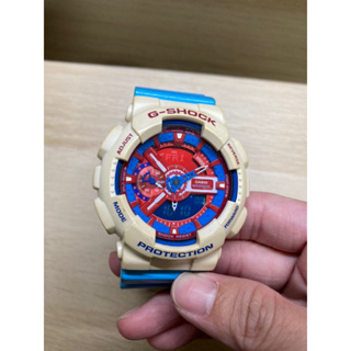 CASIO G-SHOCK 鋼彈白框 藍紅 GA110AC-7