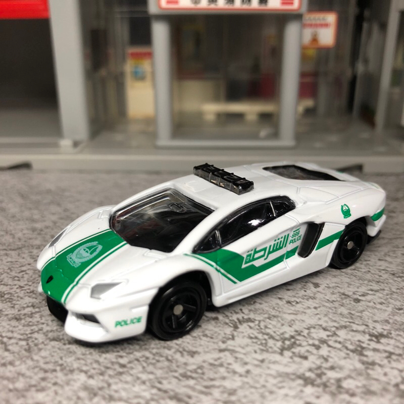 Tomica 87 Lamborghini aventador Lp700-4 杜拜警車