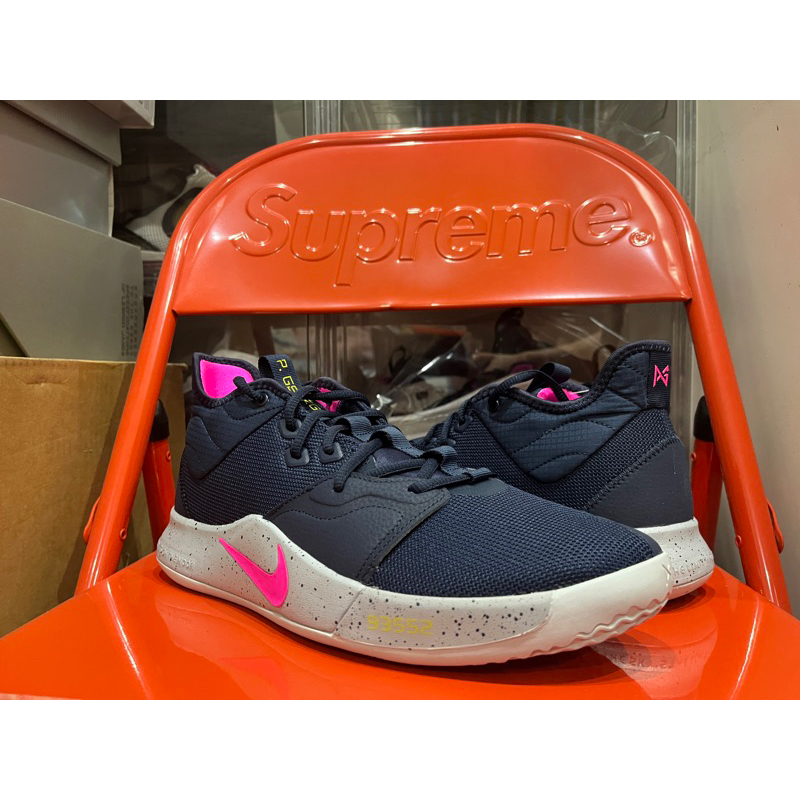 Nike PG3 粉潑墨