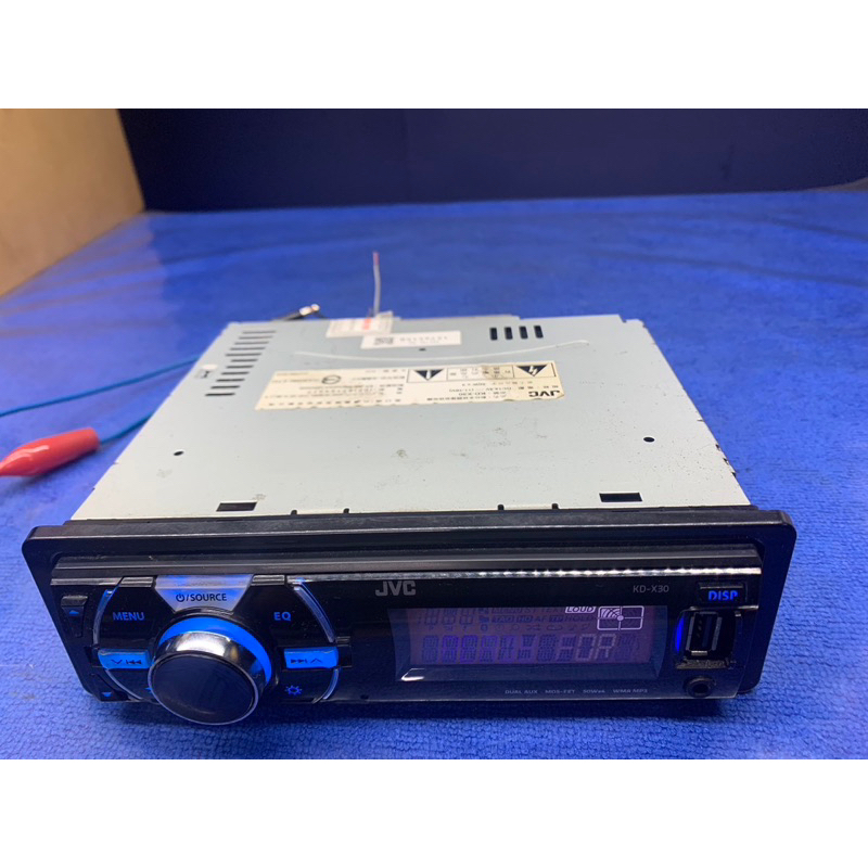 新竹湖口阿皓汽車音響：JVC KD X30無碟音響主機，藍白色高亮度oled顯示屏，品相保存良好，音色輕柔高音解析細膩