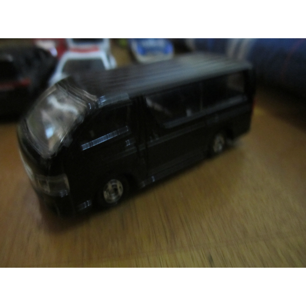 二手 tomica 113 TOYOTA HIACE 豐田海獅 黑車