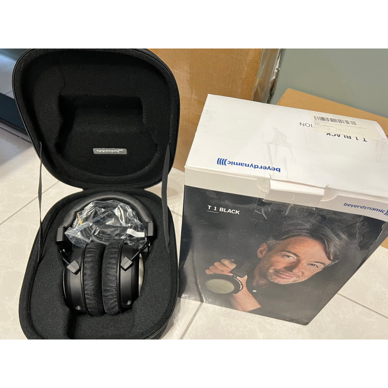 Beyerdynamic T1 2nd Generation black