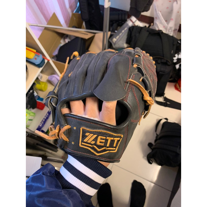 ZETT 台製頂級投手手套