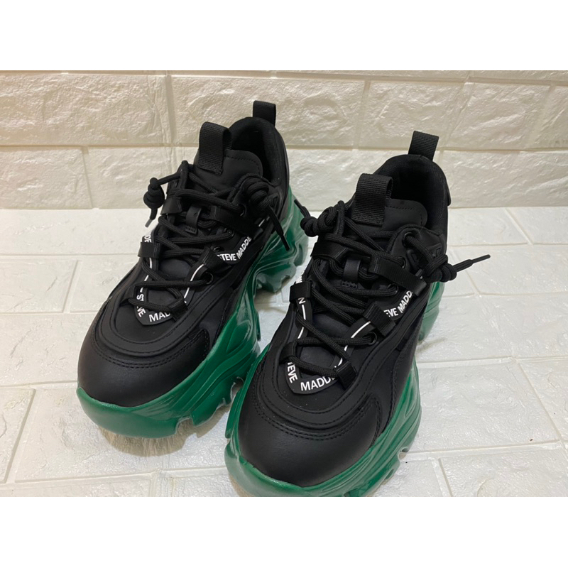 【STEVE MADDEN】最新款 厚底武士老爹鞋 撞色設計 黑色 綠色