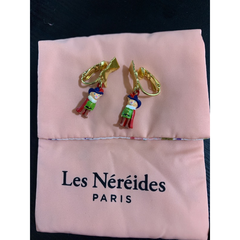 Les Nereides靴下貓夾式耳環