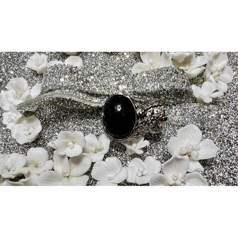 YSL 聖羅蘭《絕對正品》Saint Laurent專櫃購🉐️100%專櫃全新正品「買假報警處理」💋黑色寶石戒指💍