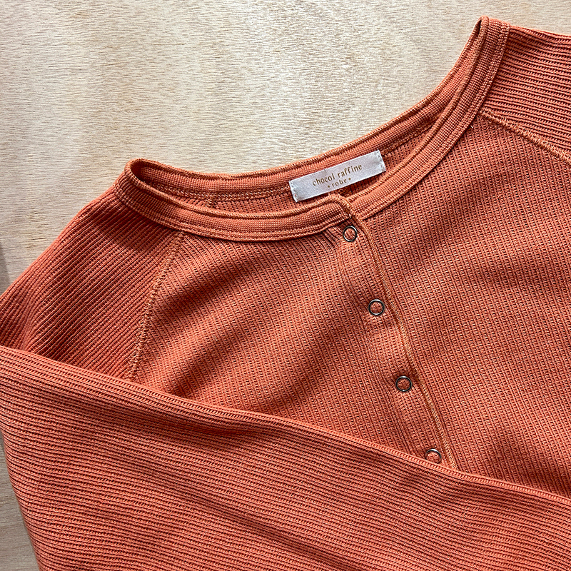 (九成新出清)日牌chocol raffine robe正品-針織短版長袖上衣-粉橘