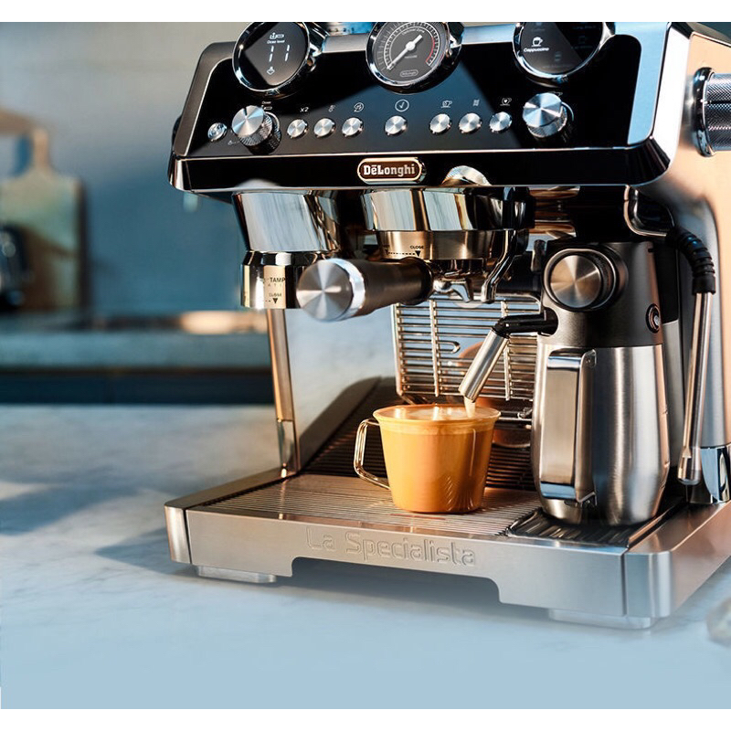 迪朗奇  德龍DeLonghi  EC9665半自動咖啡機(9.8成新，外箱皆在)原價7萬多