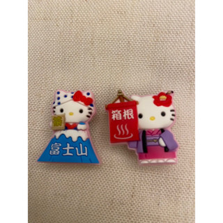 日本帶回 CROSS hello kitty 洞洞鞋 配飾 配件 富士山 箱根 兩個一起賣 全新 現貨